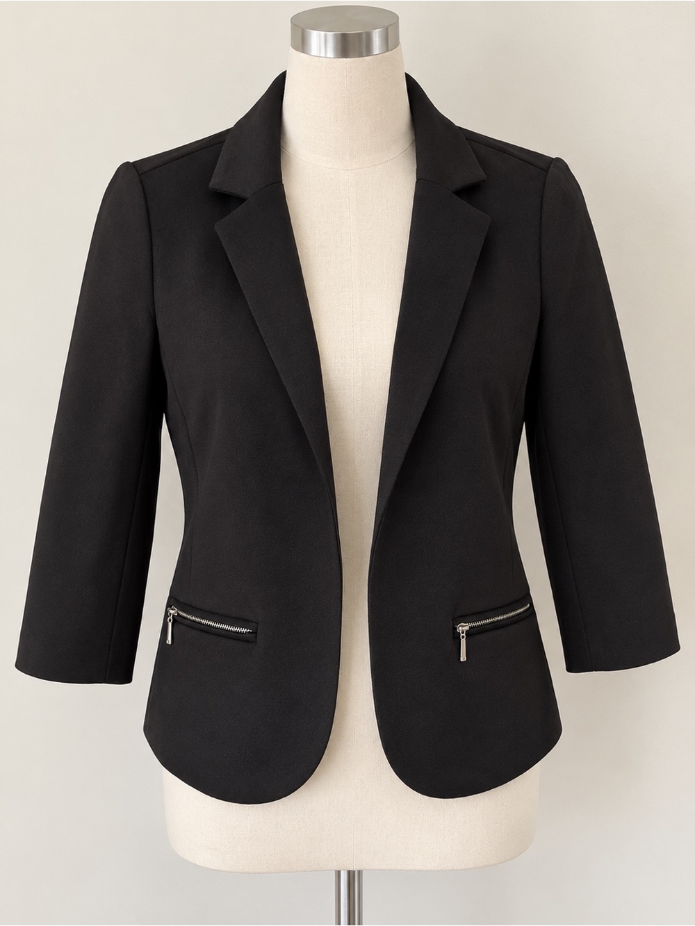 Classy Tailored Zip-Pocket Blazer